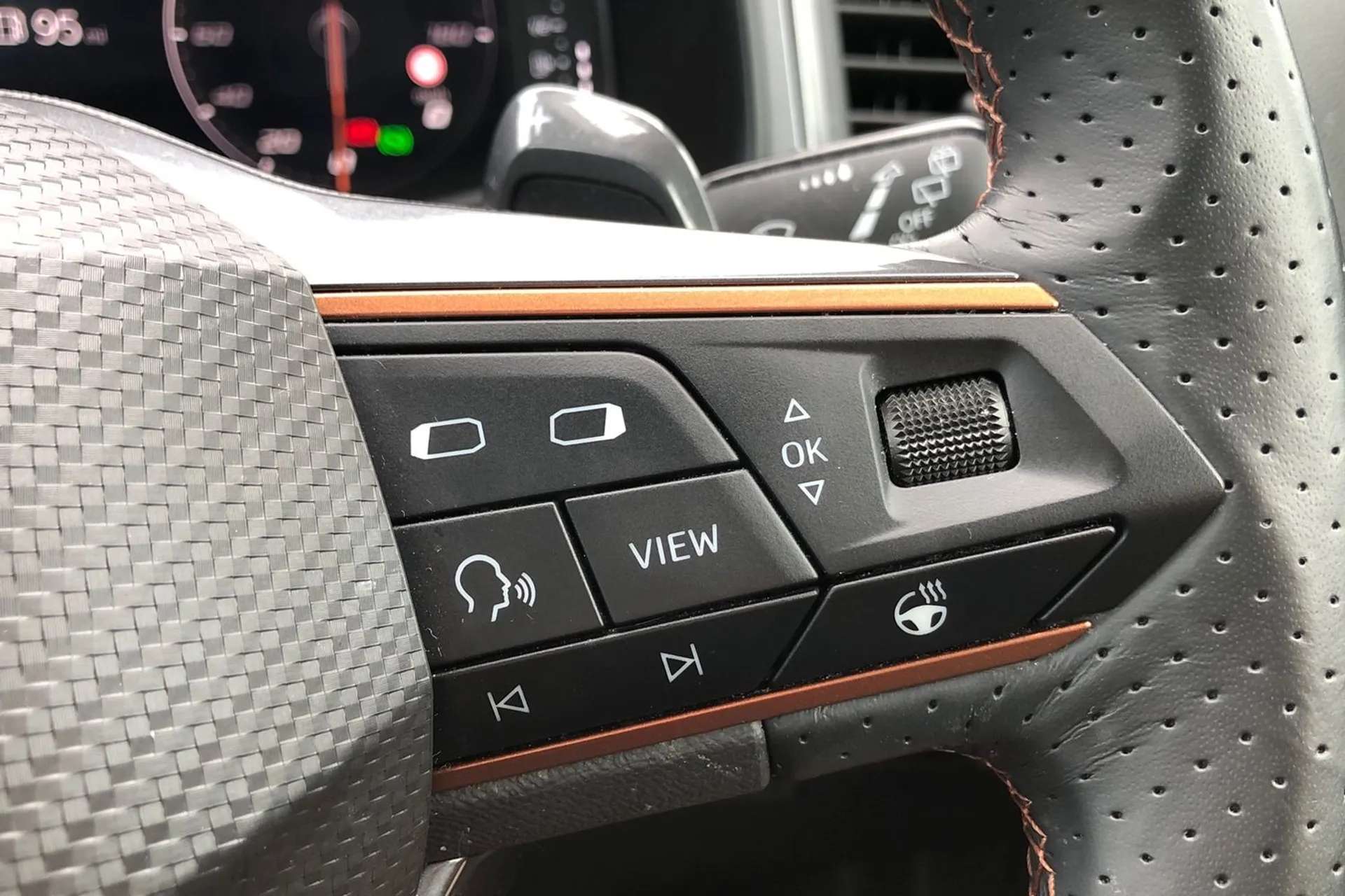 0 CUPRA ATECA 0 CUPRA ATECA