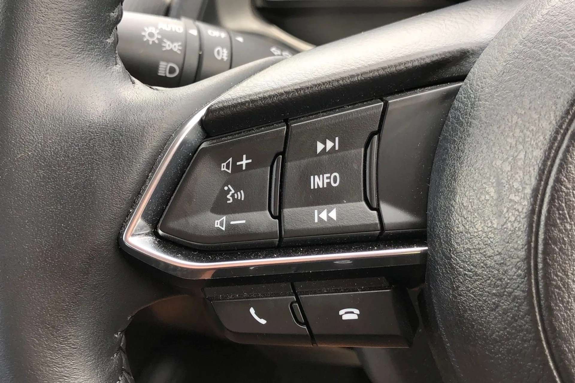 2023 MAZDA MAZDA2 2023 MAZDA MAZDA2