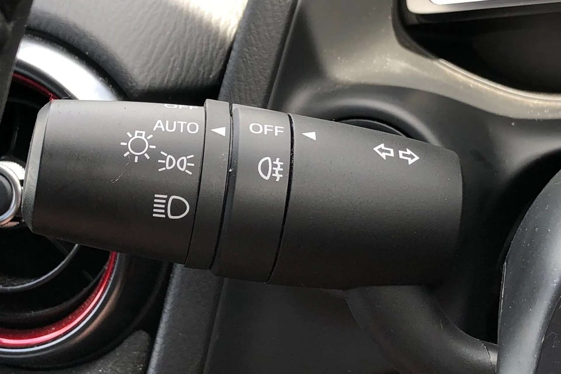 2023 MAZDA MAZDA2 2023 MAZDA MAZDA2