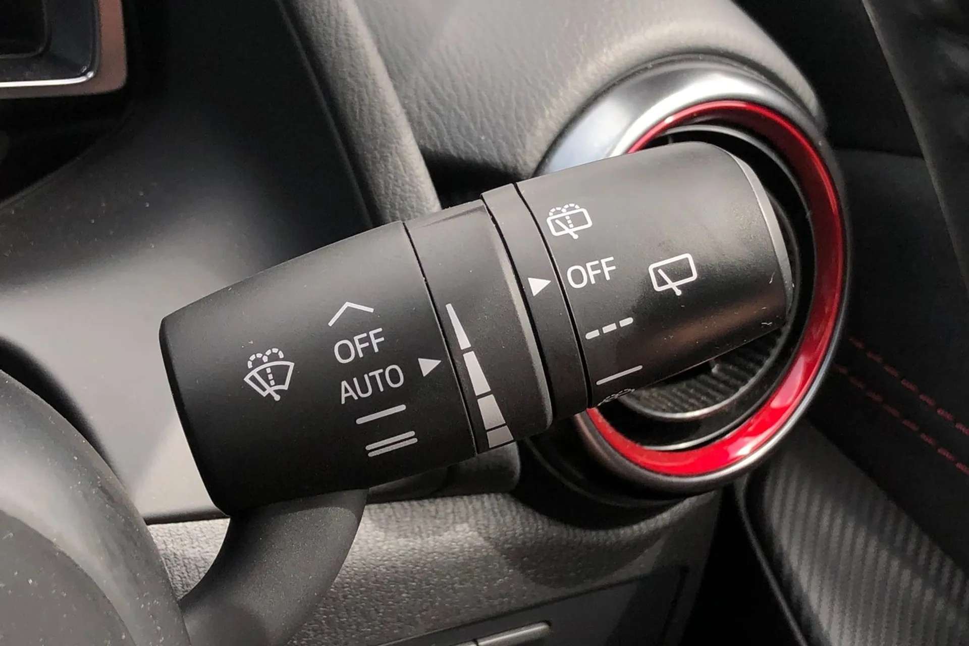 2023 MAZDA MAZDA2 2023 MAZDA MAZDA2