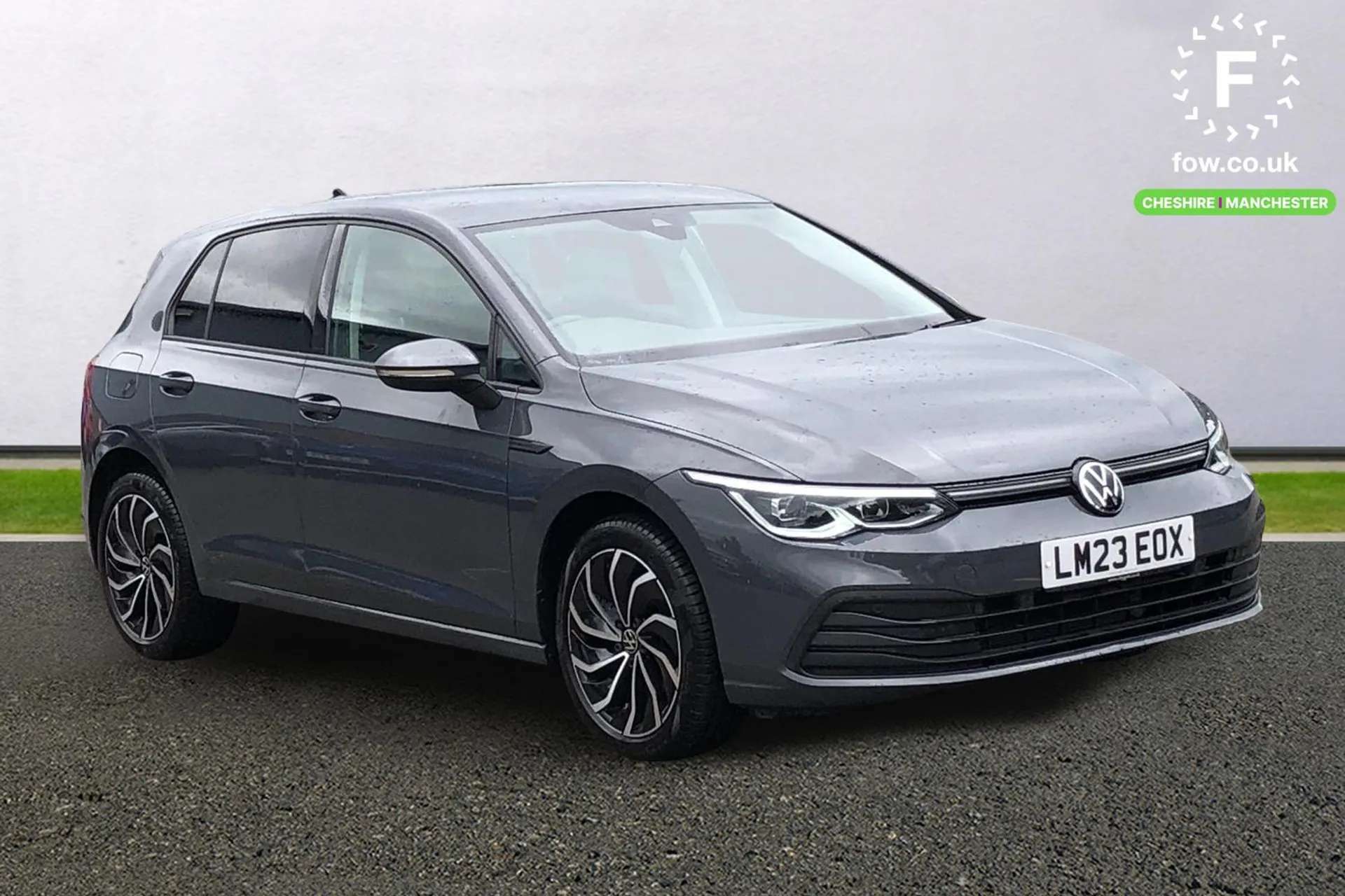 A 2023 VOLKSWAGEN GOLF 1.5 TSI Style Edition 5dr [ Front and rear ultrasonic parking sensors, audible with audio volume reduction when activated + optical parking display vi A 2023 VOLKSWAGEN GOLF 1.5 TSI Style Edition 5dr [ Front and rear ultrasonic parking sensors, audible with audio volume reduction when activated + optical parking display vi