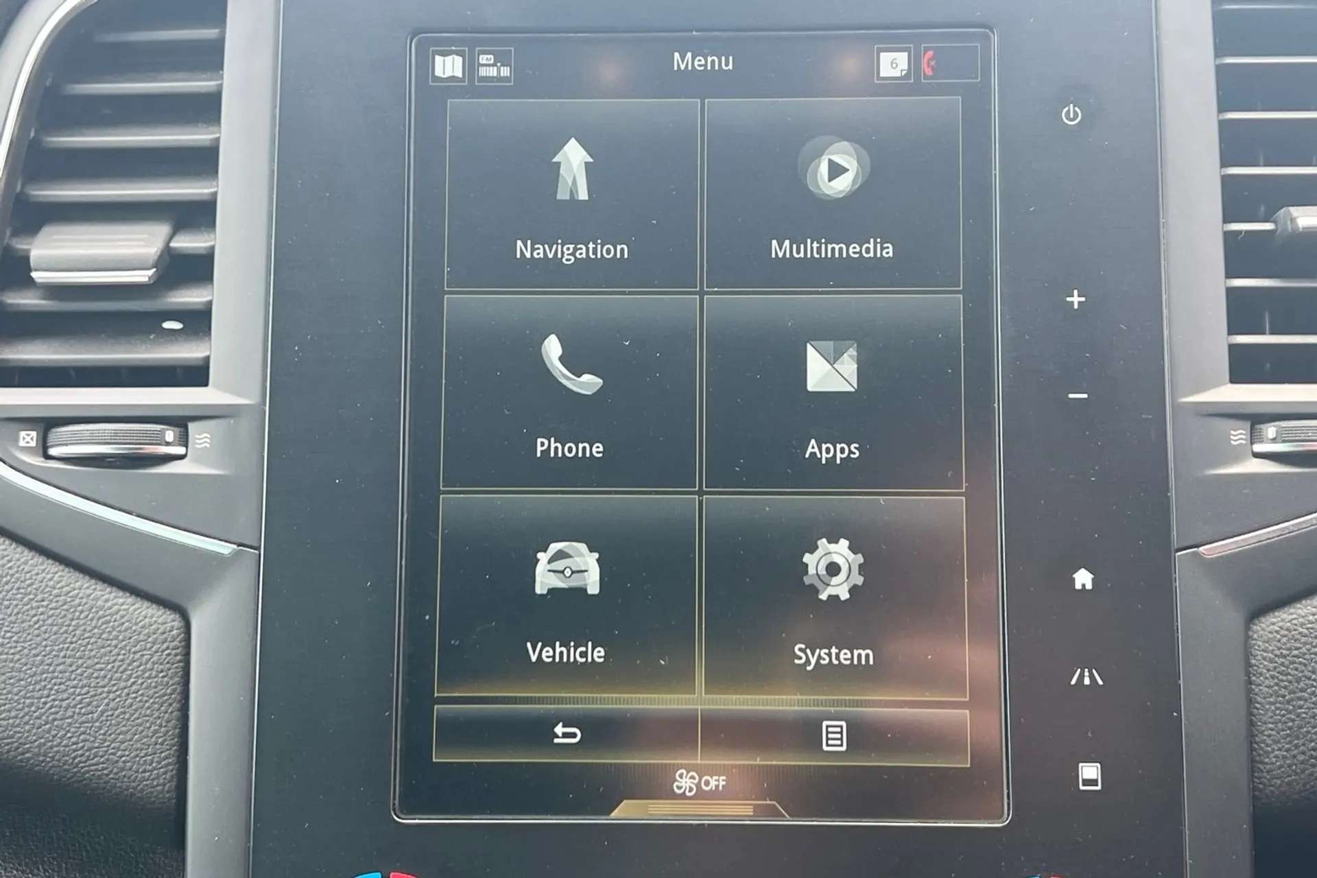 2019 RENAULT MEGANE 2019 RENAULT MEGANE