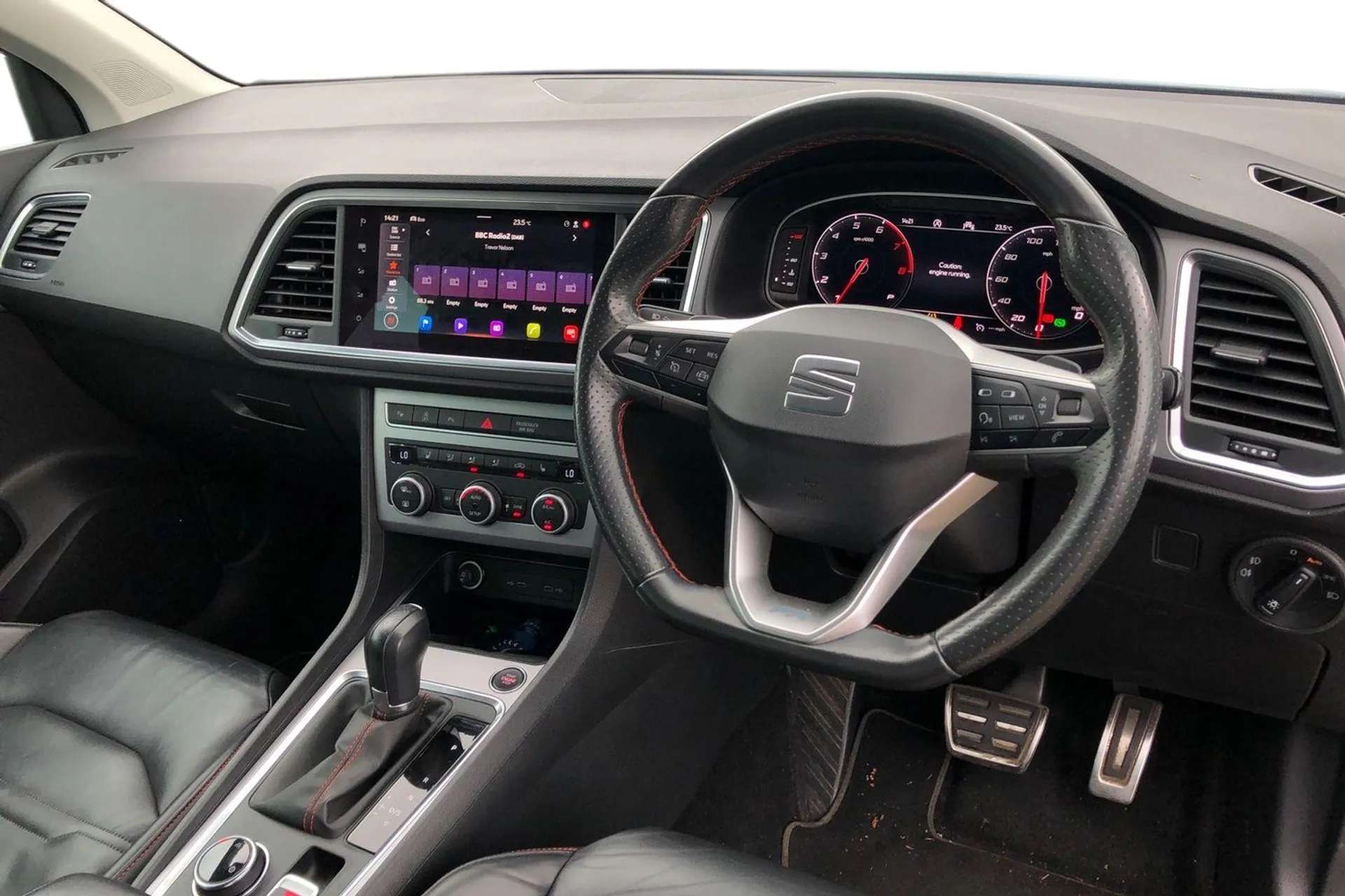 A 2022 SEAT ATECA 1.5 TSI EVO FR Sport 5dr DSG [ Self parking functionality (includes front and rear parking sensors) , Wireless phone charger , Convenience pack , 19" A 2022 SEAT ATECA 1.5 TSI EVO FR Sport 5dr DSG [ Self parking functionality (includes front and rear parking sensors) , Wireless phone charger , Convenience pack , 19"