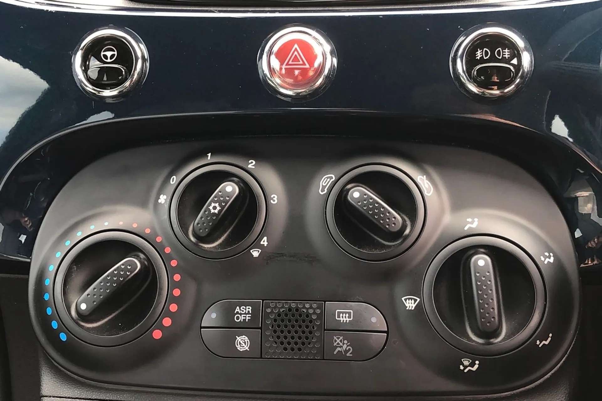 2020 FIAT 500 2020 FIAT 500