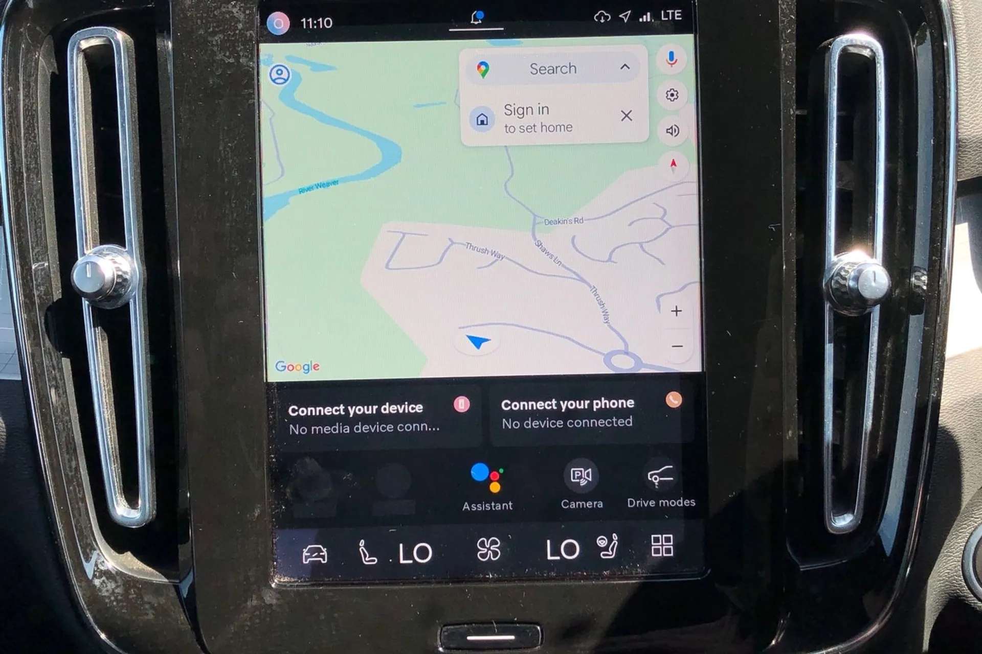 2023 VOLVO XC40 2023 VOLVO XC40