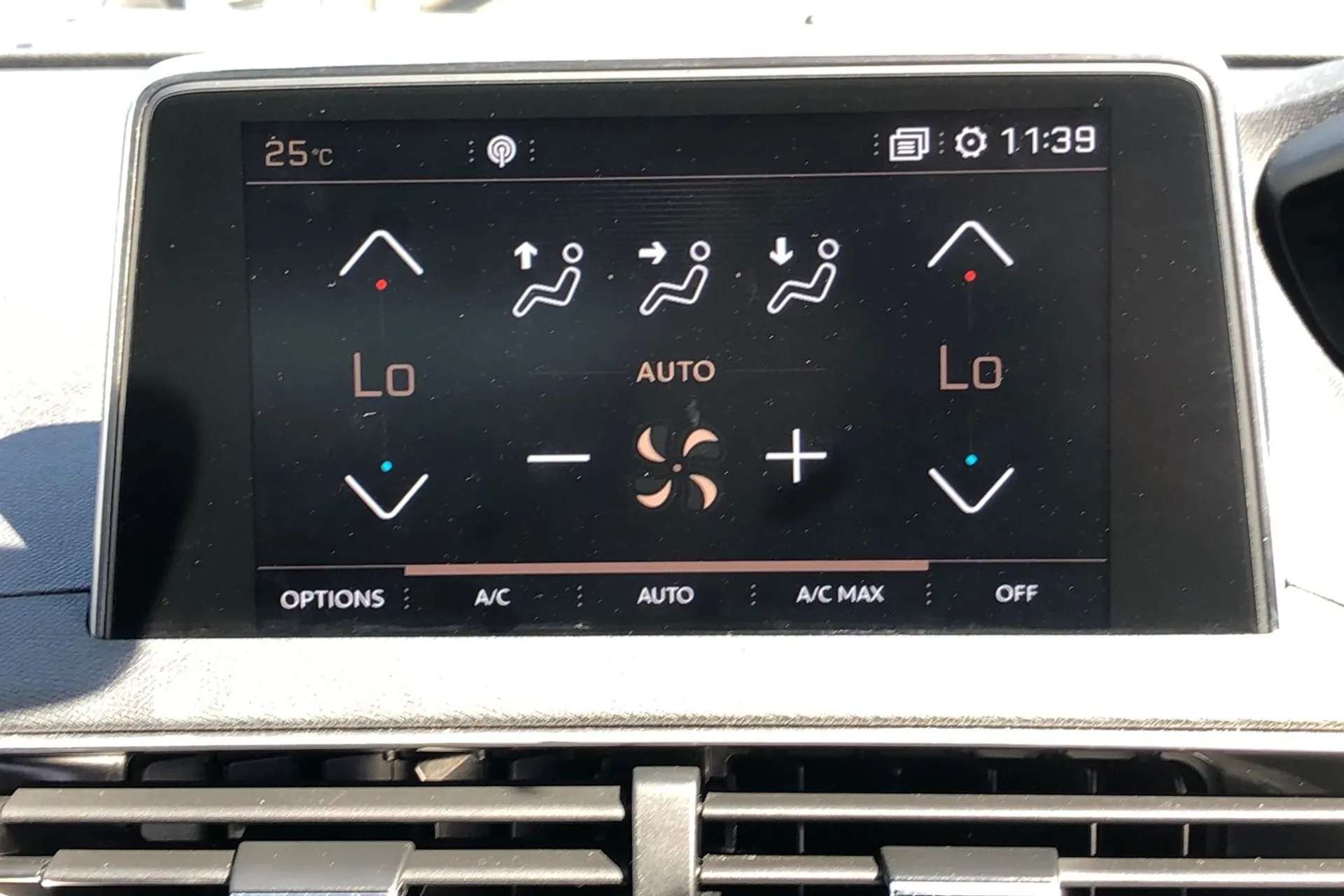 2018 PEUGEOT 3008 2018 PEUGEOT 3008
