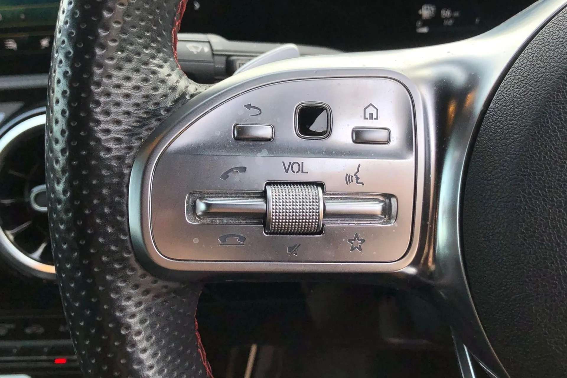 2020 MERCEDES-BENZ A CLASS 2020 MERCEDES-BENZ A CLASS