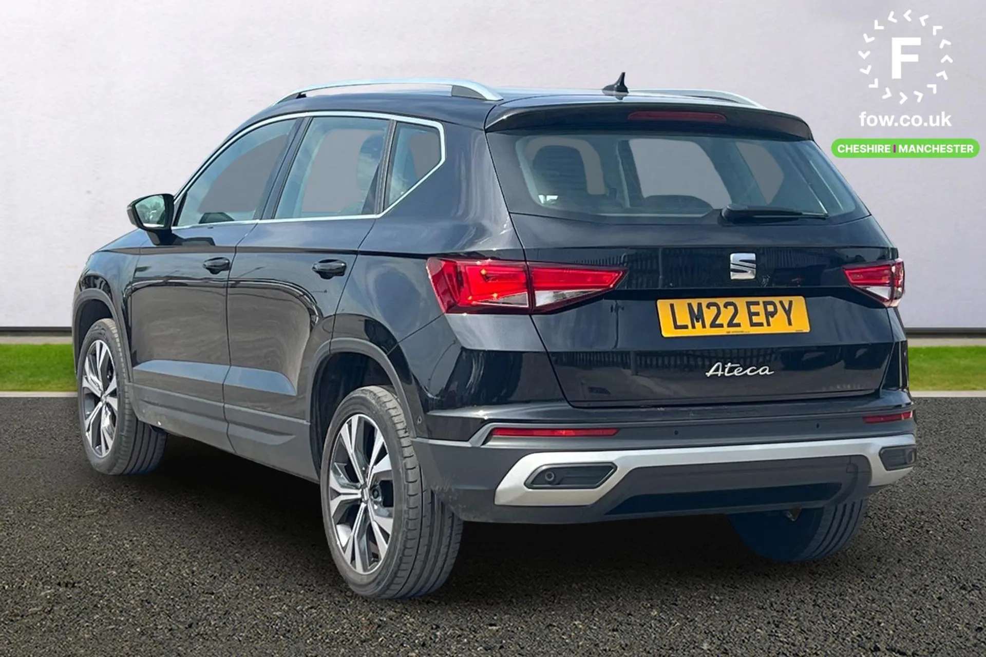 A 2022 SEAT ATECA 1.5 TSI EVO SE Technology 5dr [ Wireless phone charger , Self parking functionality (includes front and rear parking sensors) , Interior lighting pack A 2022 SEAT ATECA 1.5 TSI EVO SE Technology 5dr [ Wireless phone charger , Self parking functionality (includes front and rear parking sensors) , Interior lighting pack