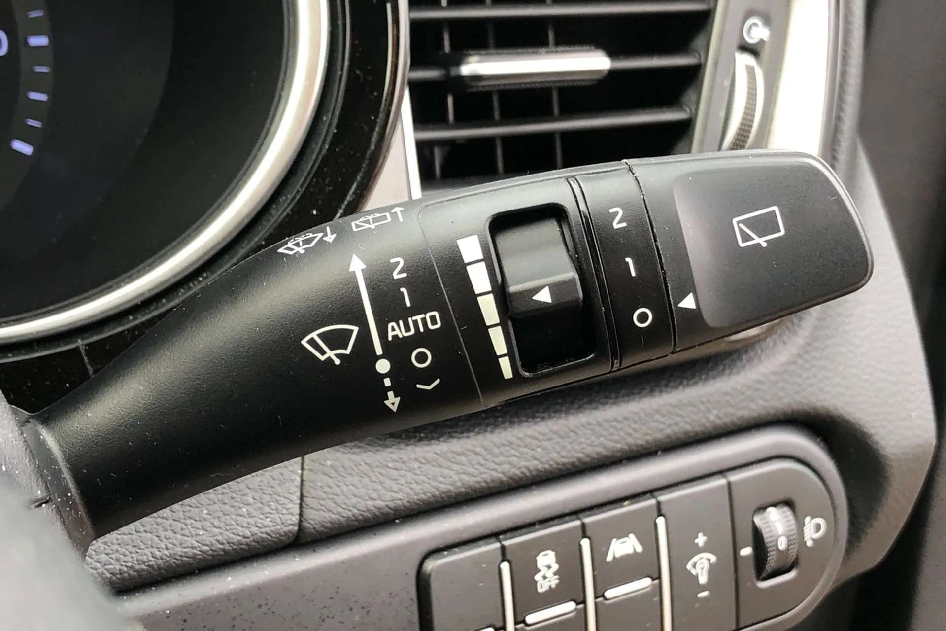 2023 KIA XCEED 2023 KIA XCEED