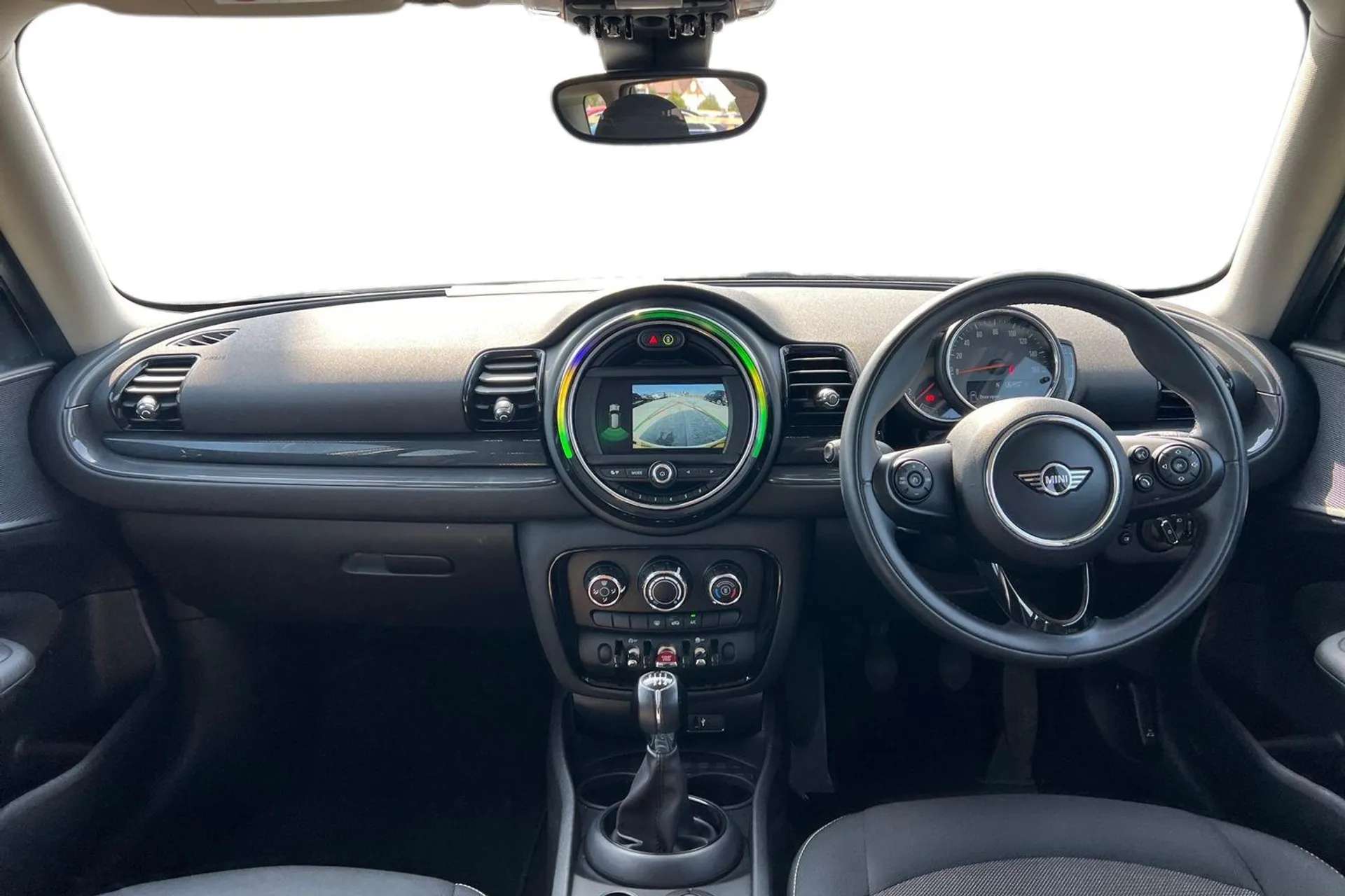 2018 MINI CLUBMAN 2018 MINI CLUBMAN