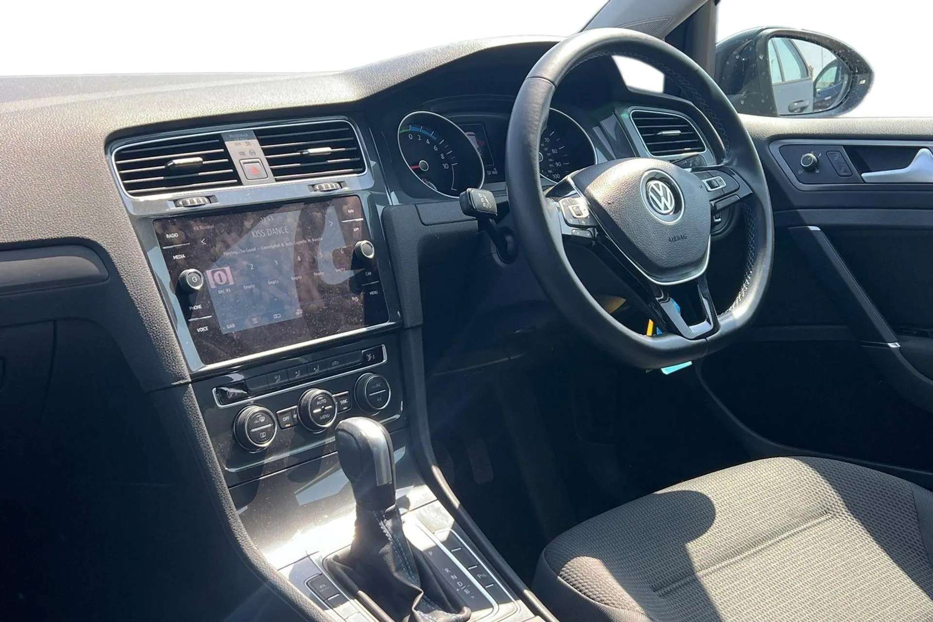 2020 VOLKSWAGEN GOLF 2020 VOLKSWAGEN GOLF