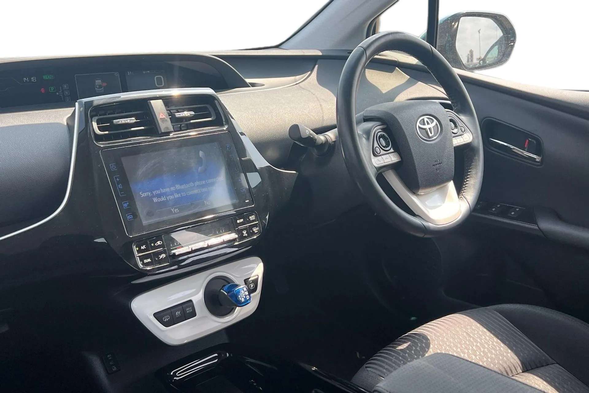 A 2017 TOYOTA PRIUS 1.8 VVTi Plug-in Business Edition Plus 5dr CVT [Blind spot monitoring with rear cross traffic alert, Dual zone air conditioning, Electric heated/opera A 2017 TOYOTA PRIUS 1.8 VVTi Plug-in Business Edition Plus 5dr CVT [Blind spot monitoring with rear cross traffic alert, Dual zone air conditioning, Electric heated/opera