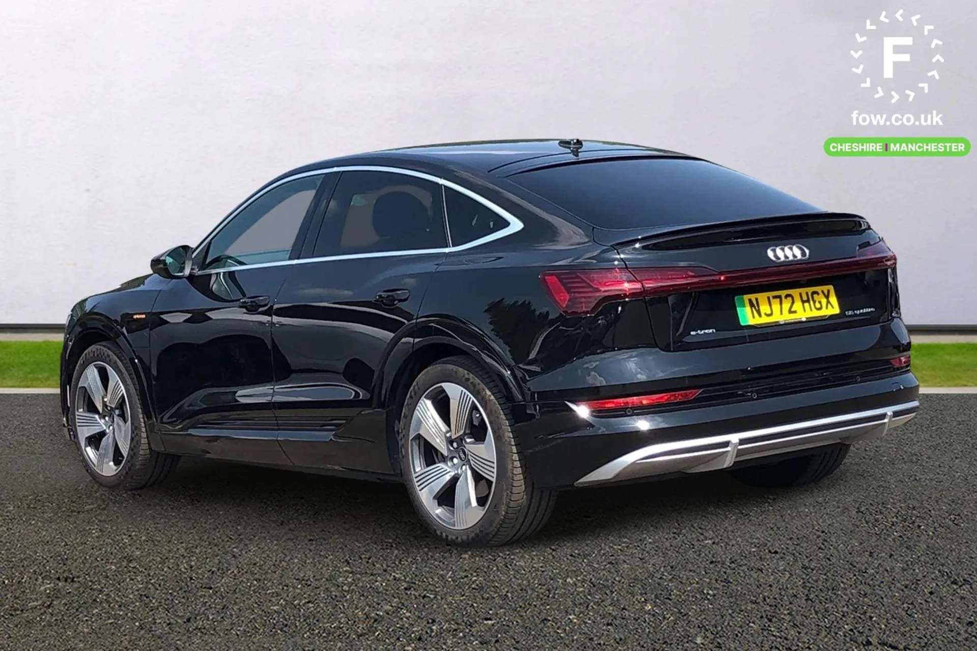 2022 AUDI E-TRON 2022 AUDI E-TRON