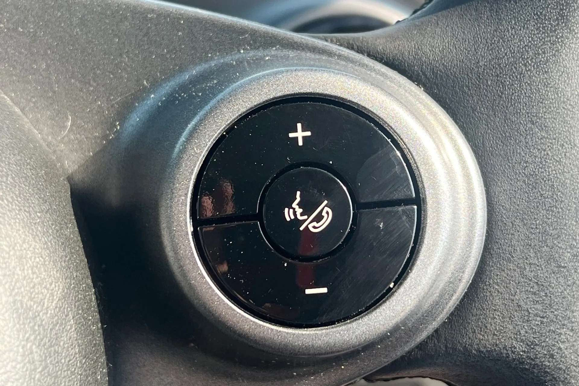 2019 SMART FORFOUR 2019 SMART FORFOUR