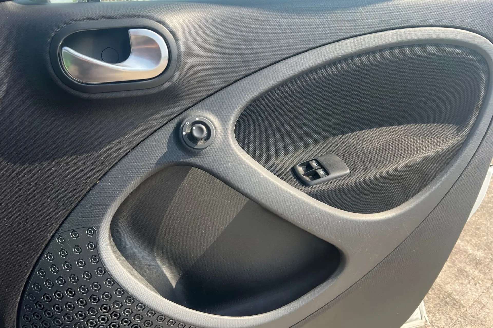 2019 SMART FORFOUR 2019 SMART FORFOUR