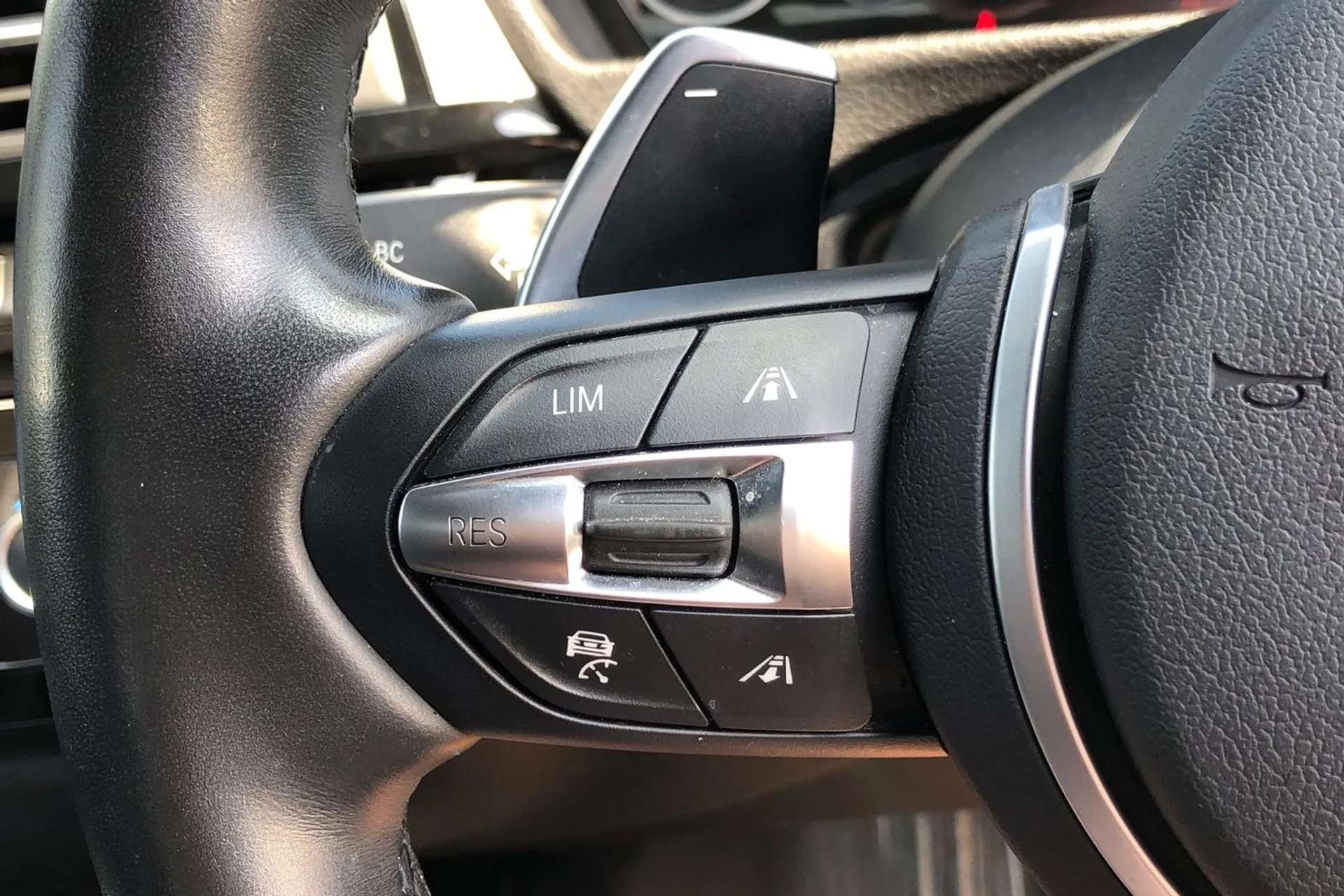 2017 BMW 3 SERIES 2017 BMW 3 SERIES