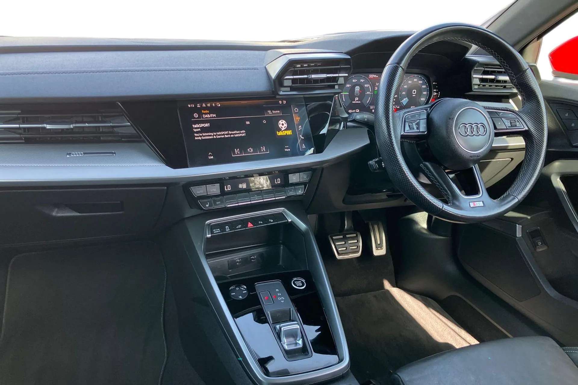 A 2021 AUDI A3 40 TFSI e S Line 5dr S Tronic [ Aluminium interior elements pack , S line styling pack , Audi Virtual Cockpit - 10.25" digital and colour instrument c A 2021 AUDI A3 40 TFSI e S Line 5dr S Tronic [ Aluminium interior elements pack , S line styling pack , Audi Virtual Cockpit - 10.25" digital and colour instrument c