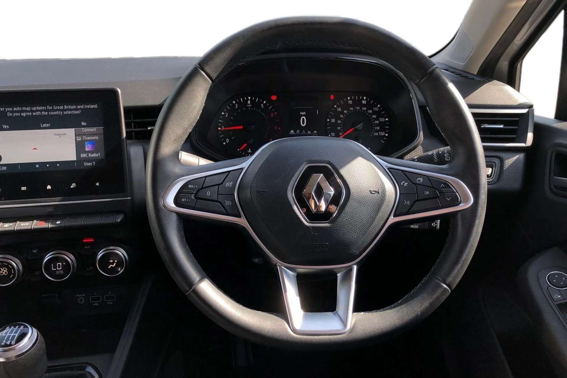 2022 RENAULT CLIO 2022 RENAULT CLIO