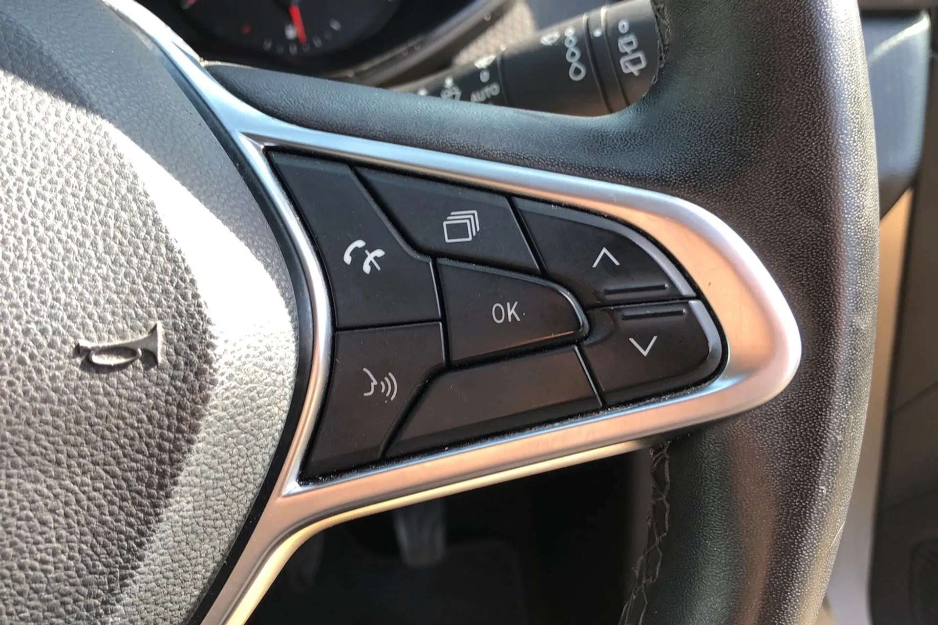 2022 RENAULT CLIO 2022 RENAULT CLIO