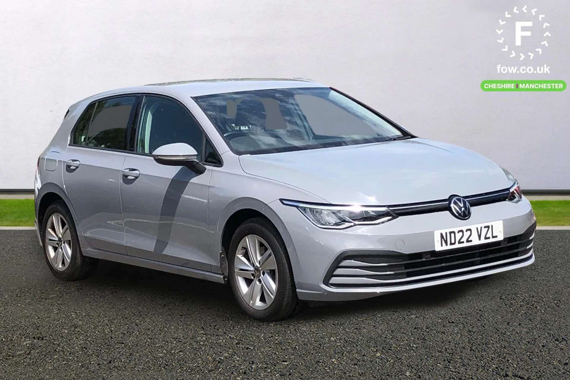 A 2022 VOLKSWAGEN GOLF 1.5 TSI 150 Life 5dr [ Start/Stop function , Wireless app connect , Mobile phone interface with wireless inductive charging function , Digital cockpit A 2022 VOLKSWAGEN GOLF 1.5 TSI 150 Life 5dr [ Start/Stop function , Wireless app connect , Mobile phone interface with wireless inductive charging function , Digital cockpit