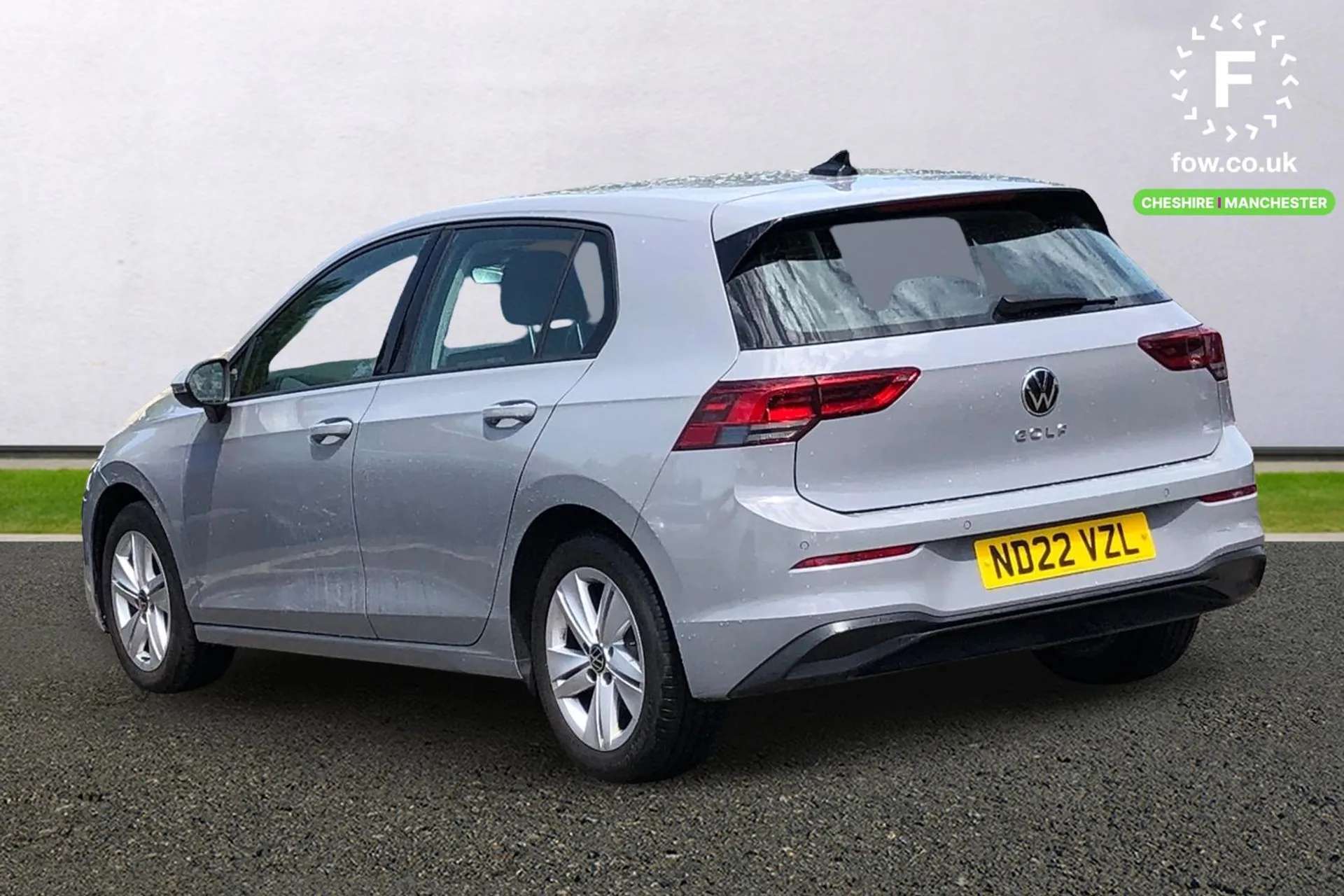 A 2022 VOLKSWAGEN GOLF 1.5 TSI 150 Life 5dr [ Start/Stop function , Wireless app connect , Mobile phone interface with wireless inductive charging function , Digital cockpit A 2022 VOLKSWAGEN GOLF 1.5 TSI 150 Life 5dr [ Start/Stop function , Wireless app connect , Mobile phone interface with wireless inductive charging function , Digital cockpit