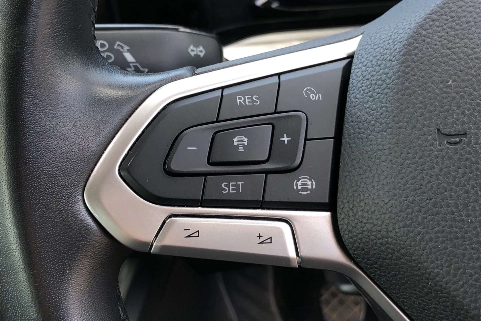 2022 VOLKSWAGEN GOLF 2022 VOLKSWAGEN GOLF
