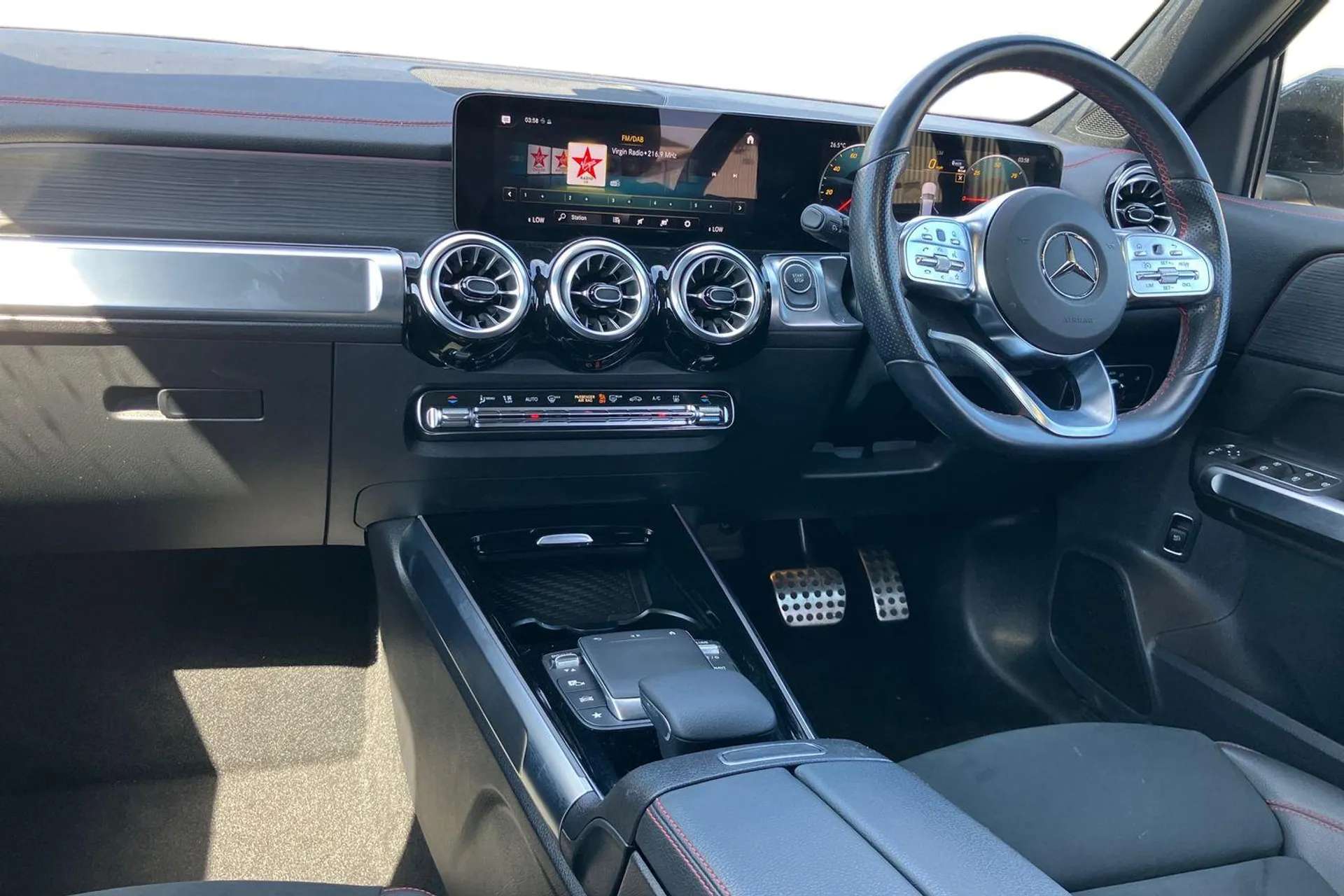 A 2023 MERCEDES-BENZ EQB EQB 350 4M 215kW AMG Line Premium 66.5kWh 5dr Auto [ Seat comfort pack , Mirror package , Parking package , Wireless charging system for mobile device A 2023 MERCEDES-BENZ EQB EQB 350 4M 215kW AMG Line Premium 66.5kWh 5dr Auto [ Seat comfort pack , Mirror package , Parking package , Wireless charging system for mobile device