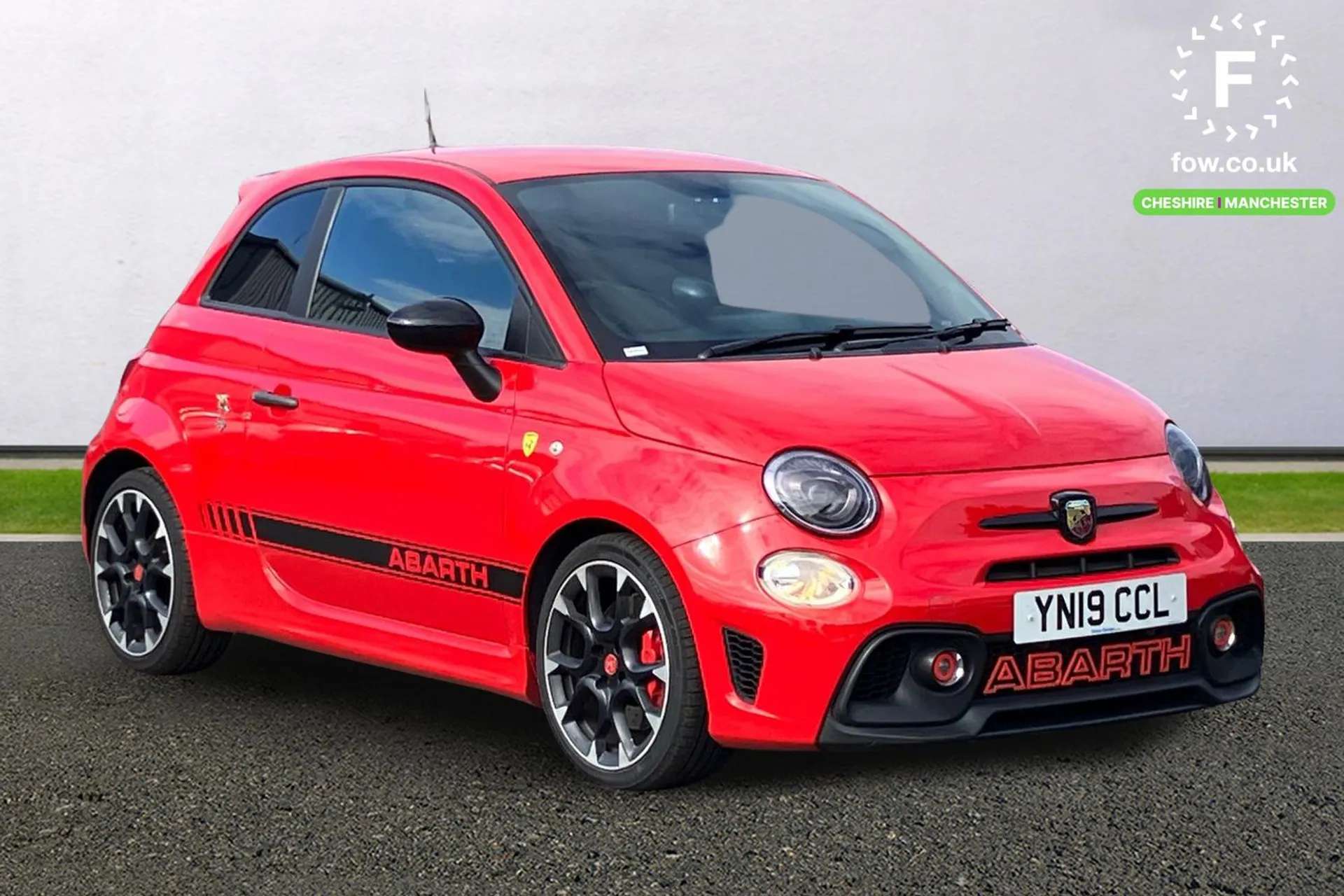 2019 ABARTH 595 2019 ABARTH 595