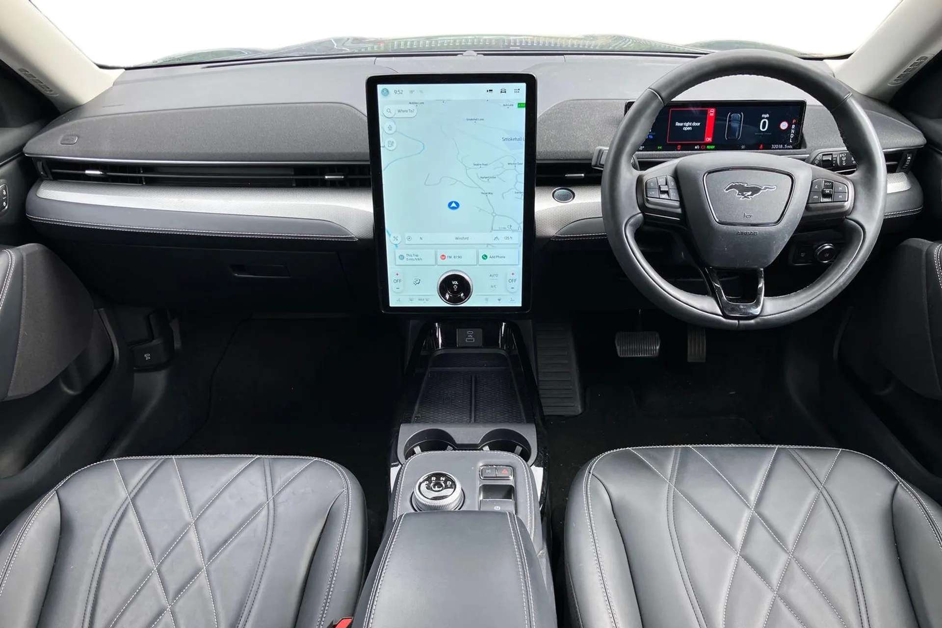 A 2021 FORD MUSTANG MACH-E 198kW Standard Range 68kWh RWD 5dr Auto [Rear view camera, 18" 5 spoke silver alloy wheels, BLIS (Blind Spot Information System) with cross traffic al A 2021 FORD MUSTANG MACH-E 198kW Standard Range 68kWh RWD 5dr Auto [Rear view camera, 18" 5 spoke silver alloy wheels, BLIS (Blind Spot Information System) with cross traffic al