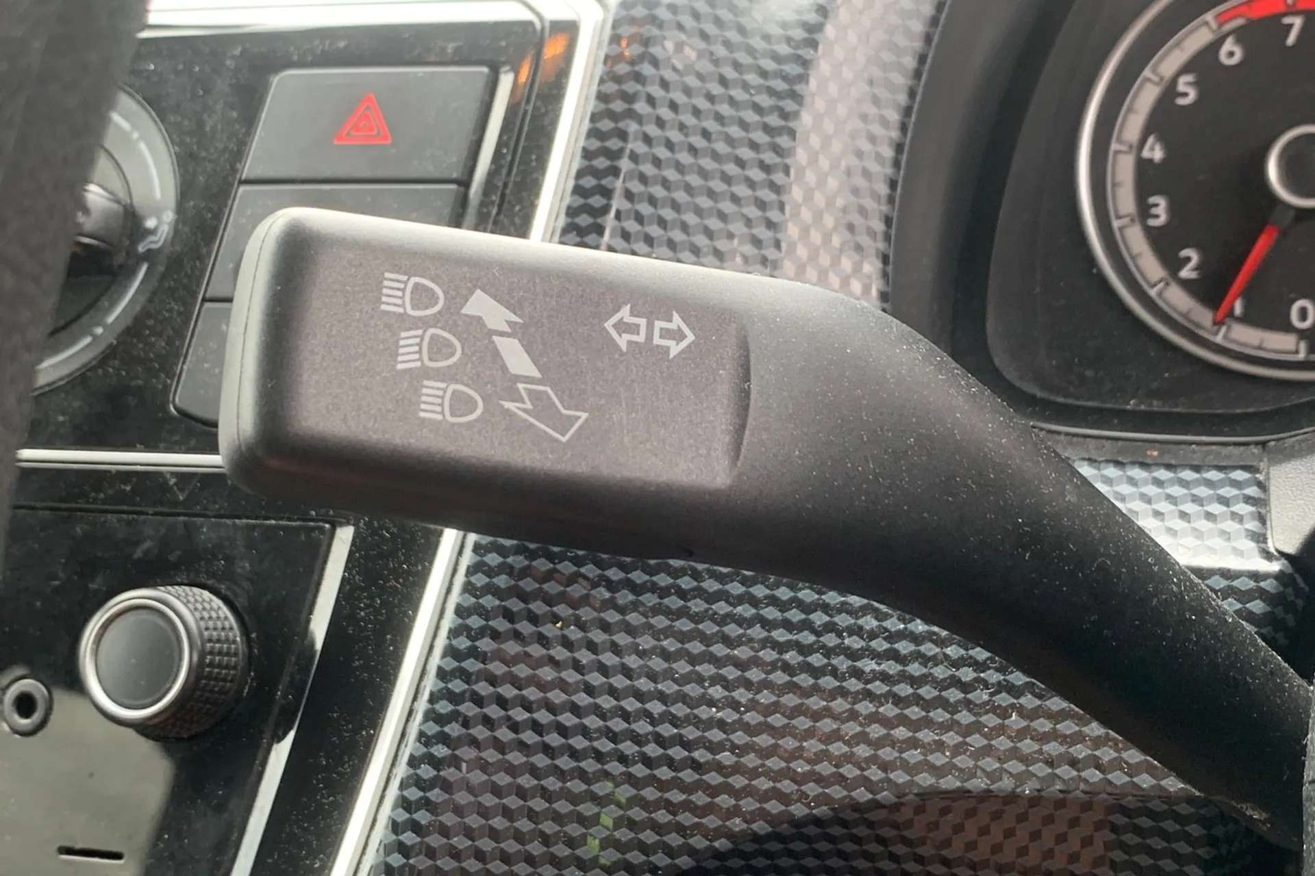 2023 VOLKSWAGEN UP 2023 VOLKSWAGEN UP