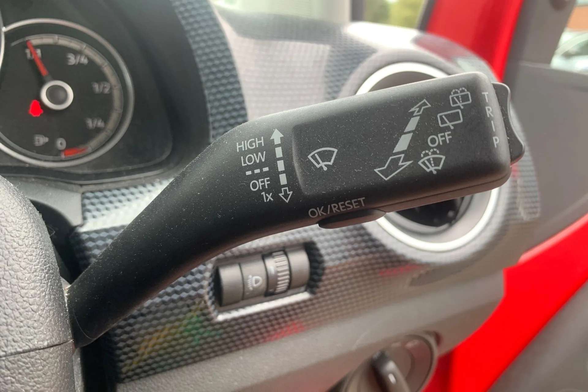 2023 VOLKSWAGEN UP 2023 VOLKSWAGEN UP