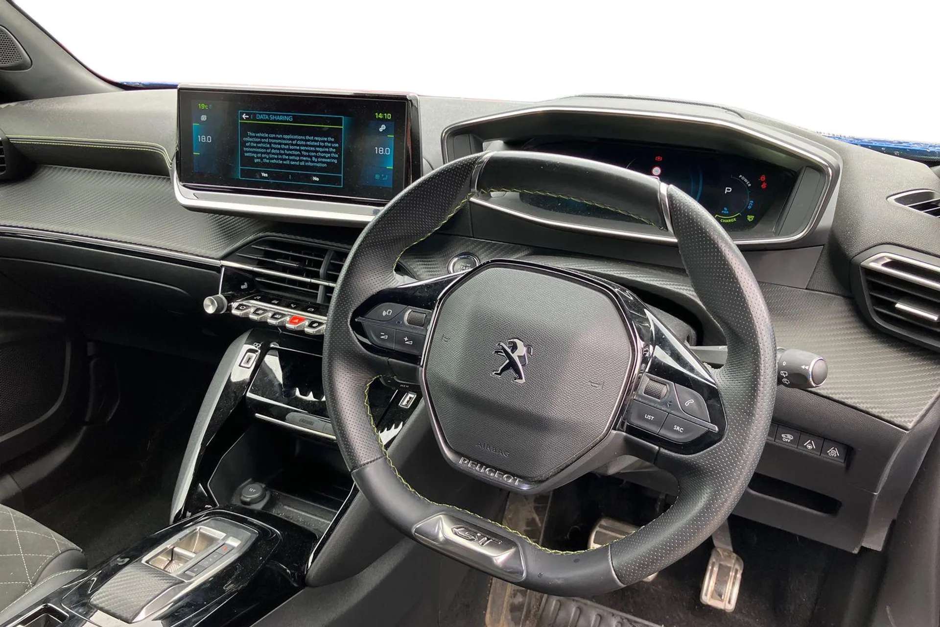 2023 PEUGEOT 2008 2023 PEUGEOT 2008