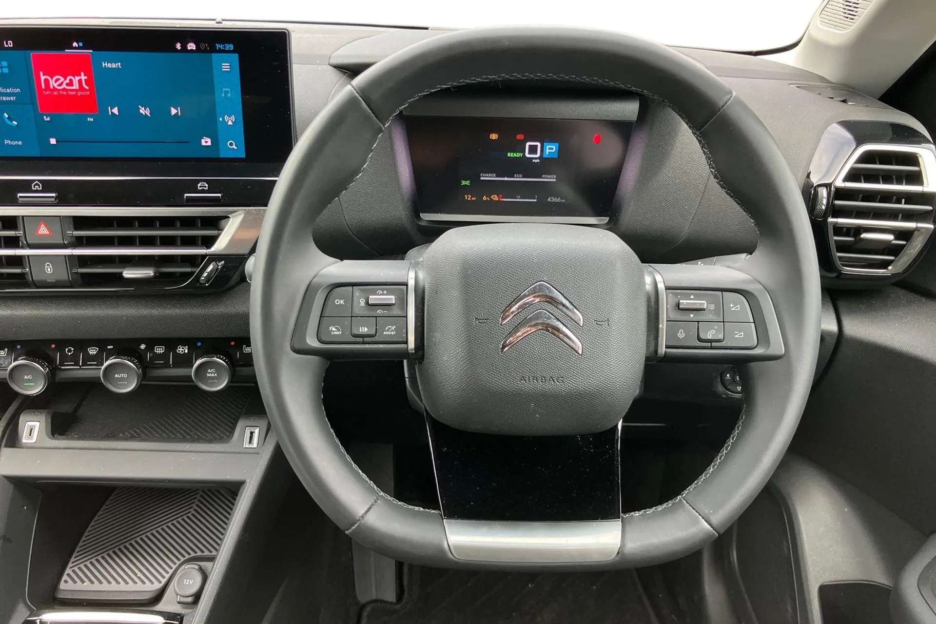 2024 CITROEN C4 2024 CITROEN C4