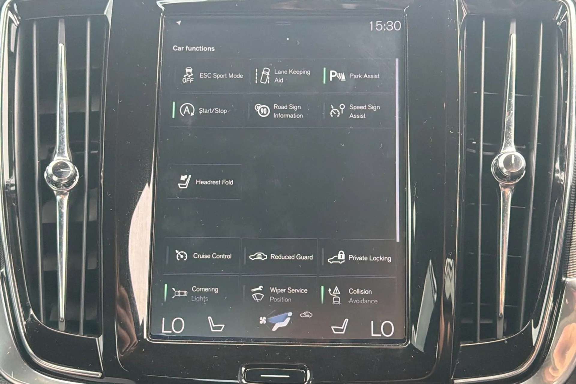2019 VOLVO S90 2019 VOLVO S90