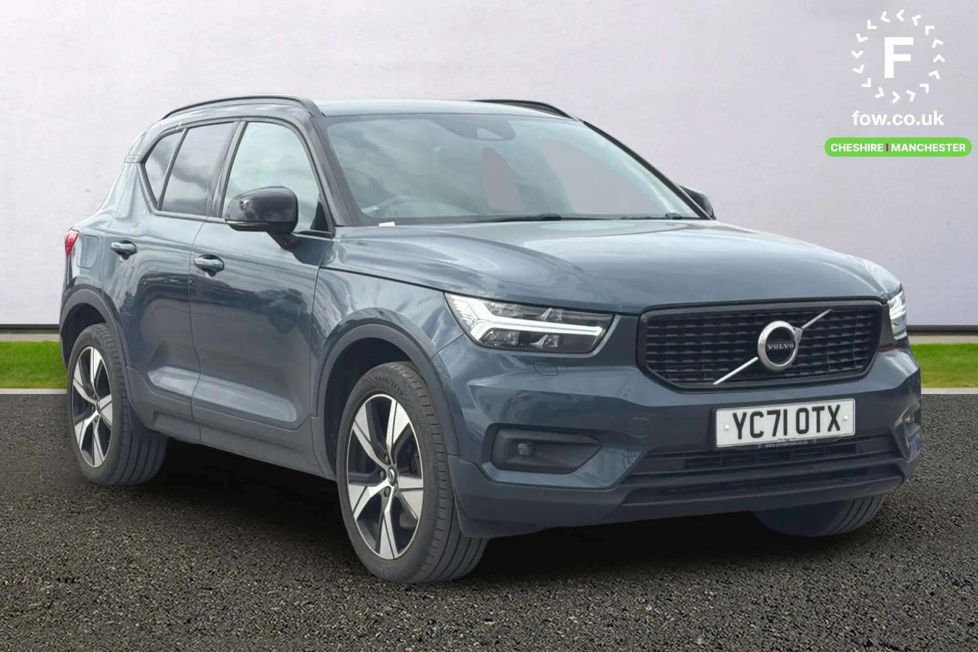 A 2021 VOLVO XC40 1.5 T4 Recharge PHEV R DESIGN 5dr Auto [ Versatility Pack, Wireless-Inductive Mobile Phone Charging, Power Driver Seat with Memory for Seat and Exteri A 2021 VOLVO XC40 1.5 T4 Recharge PHEV R DESIGN 5dr Auto [ Versatility Pack, Wireless-Inductive Mobile Phone Charging, Power Driver Seat with Memory for Seat and Exteri