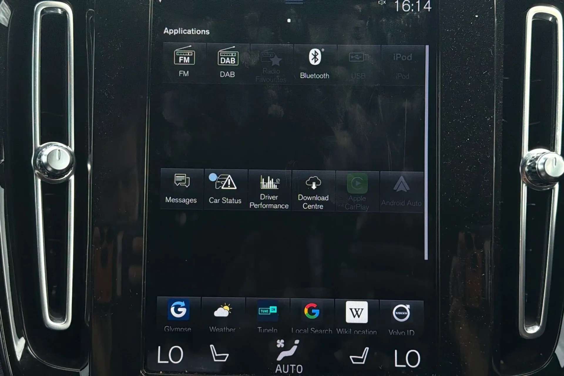 2021 VOLVO XC40 2021 VOLVO XC40