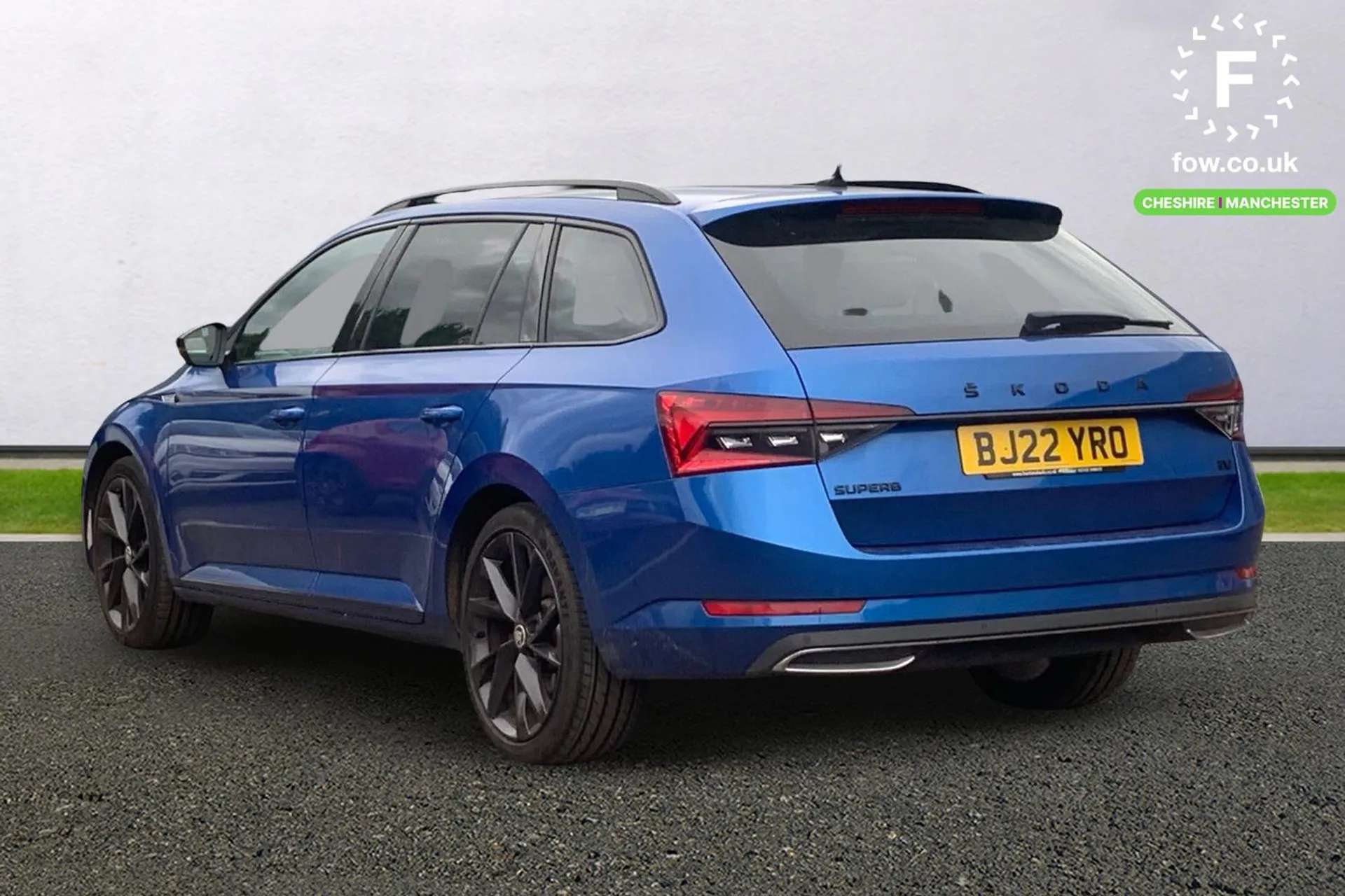 A 2022 SKODA SUPERB 1.4 TSI iV Sport Line Plus DSG 5dr [LED package plus - Superb, Front assist with pedestrian protection, Unique front grille with chrome-plated element A 2022 SKODA SUPERB 1.4 TSI iV Sport Line Plus DSG 5dr [LED package plus - Superb, Front assist with pedestrian protection, Unique front grille with chrome-plated element