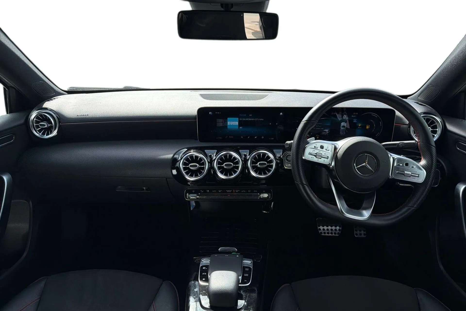 2019 MERCEDES-BENZ A CLASS 2019 MERCEDES-BENZ A CLASS