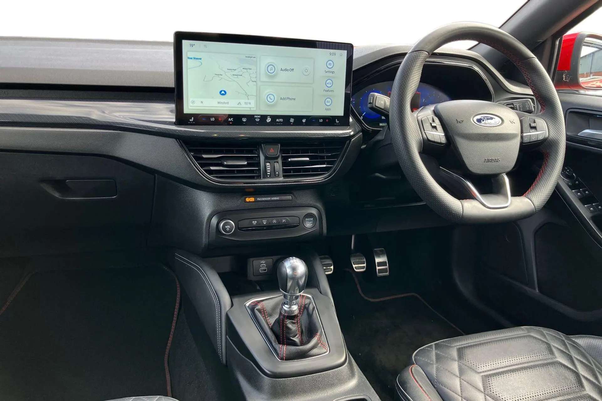 A 2023 FORD FOCUS 1.0 EcoBoost Hybrid mHEV 155 ST-Line Vignale 5dr [ Wiresless charging pad , Bluetooth system , Auto hold function , Winter pack , Privacy glass , Post A 2023 FORD FOCUS 1.0 EcoBoost Hybrid mHEV 155 ST-Line Vignale 5dr [ Wiresless charging pad , Bluetooth system , Auto hold function , Winter pack , Privacy glass , Post