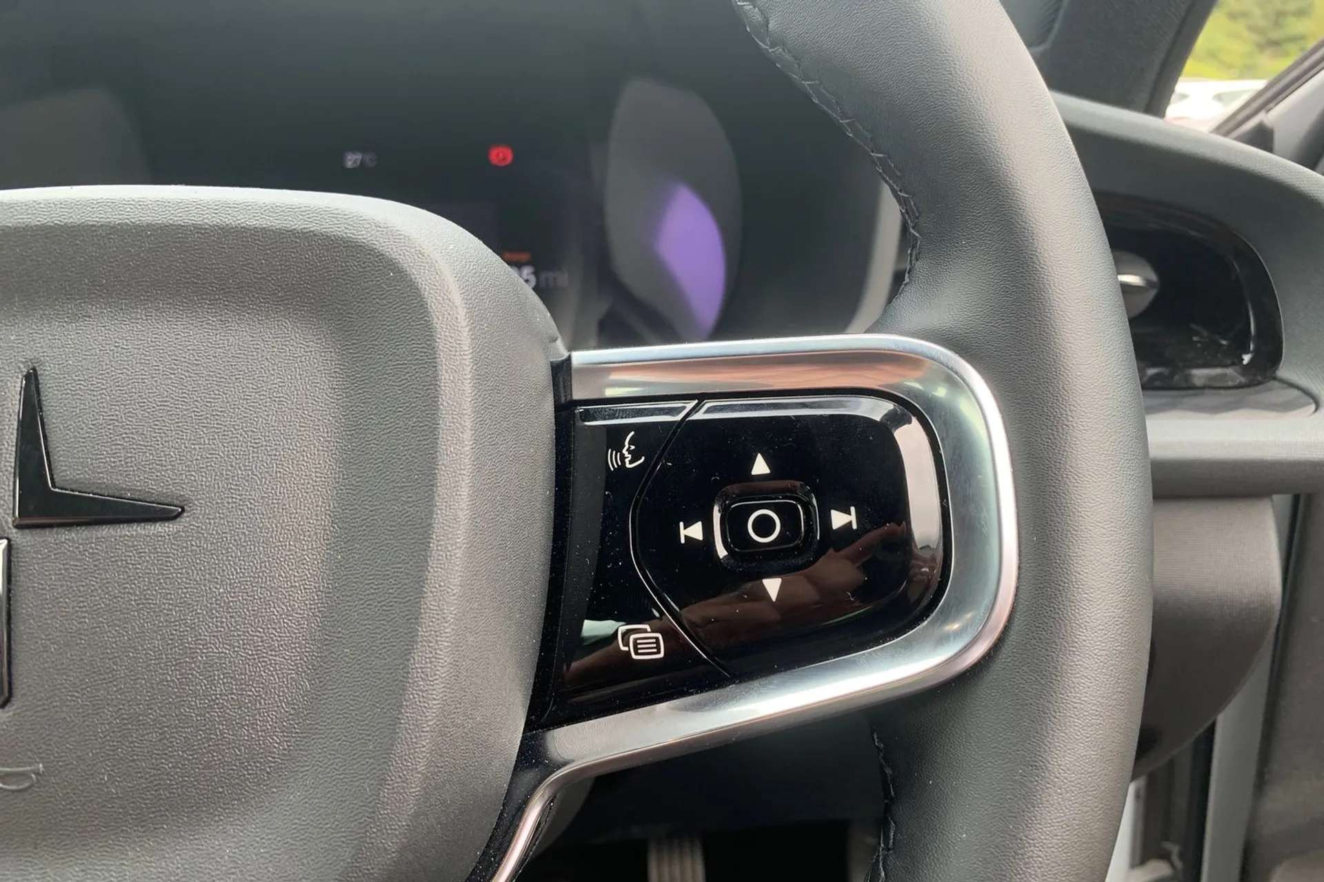 2022 POLESTAR 2 2022 POLESTAR 2