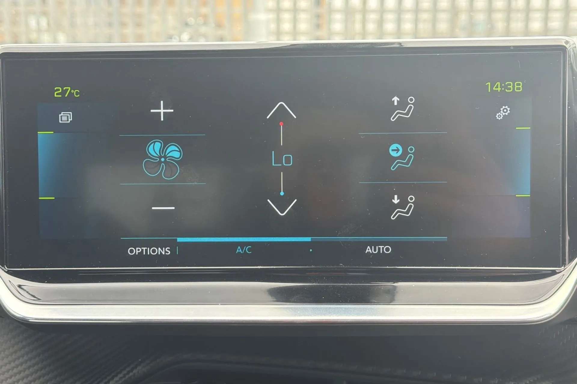 2021 PEUGEOT 2008 2021 PEUGEOT 2008