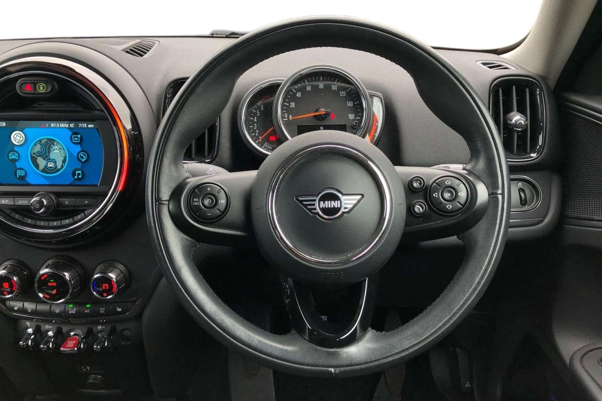 2018 MINI COUNTRYMAN 2018 MINI COUNTRYMAN