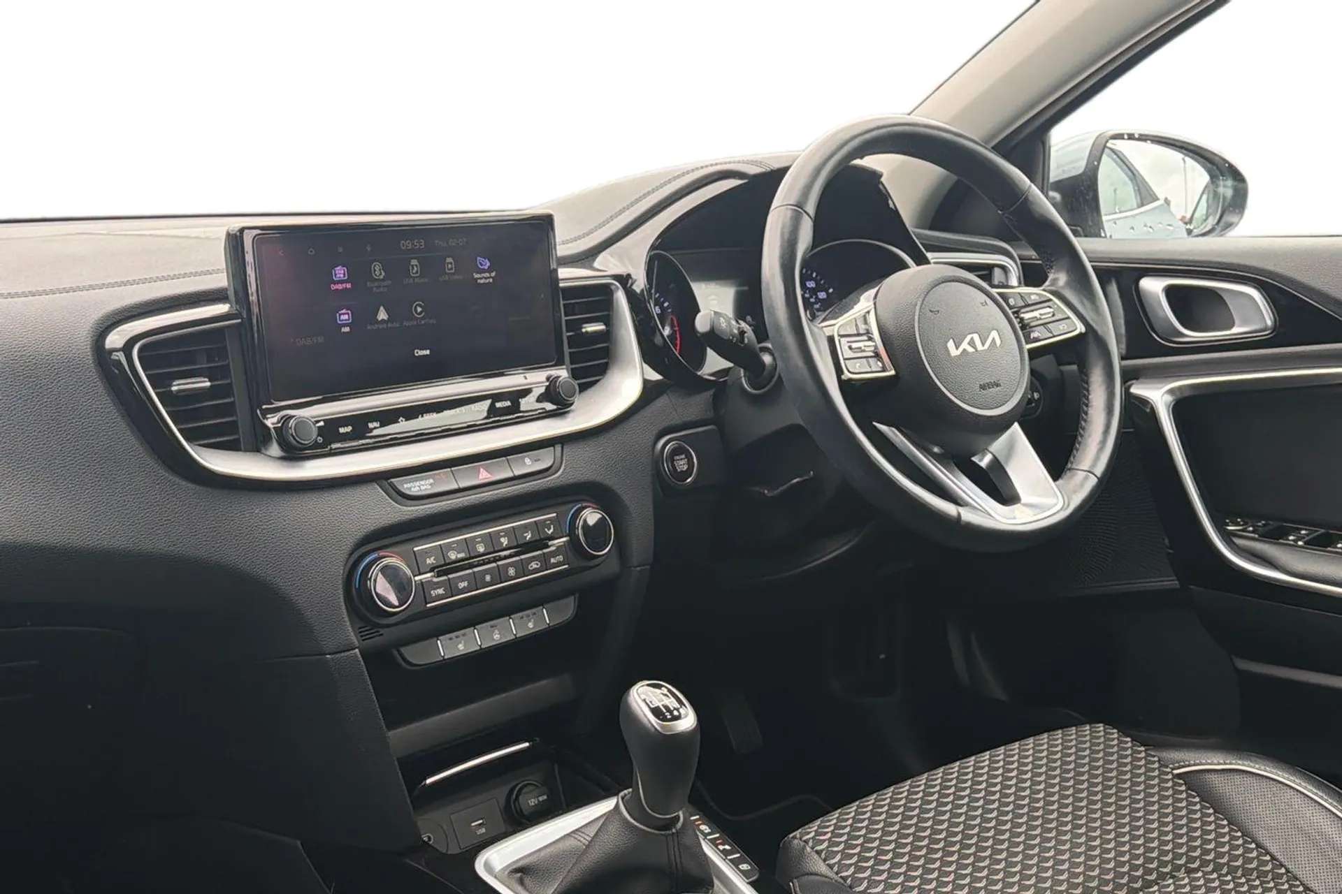 2023 KIA XCEED 2023 KIA XCEED