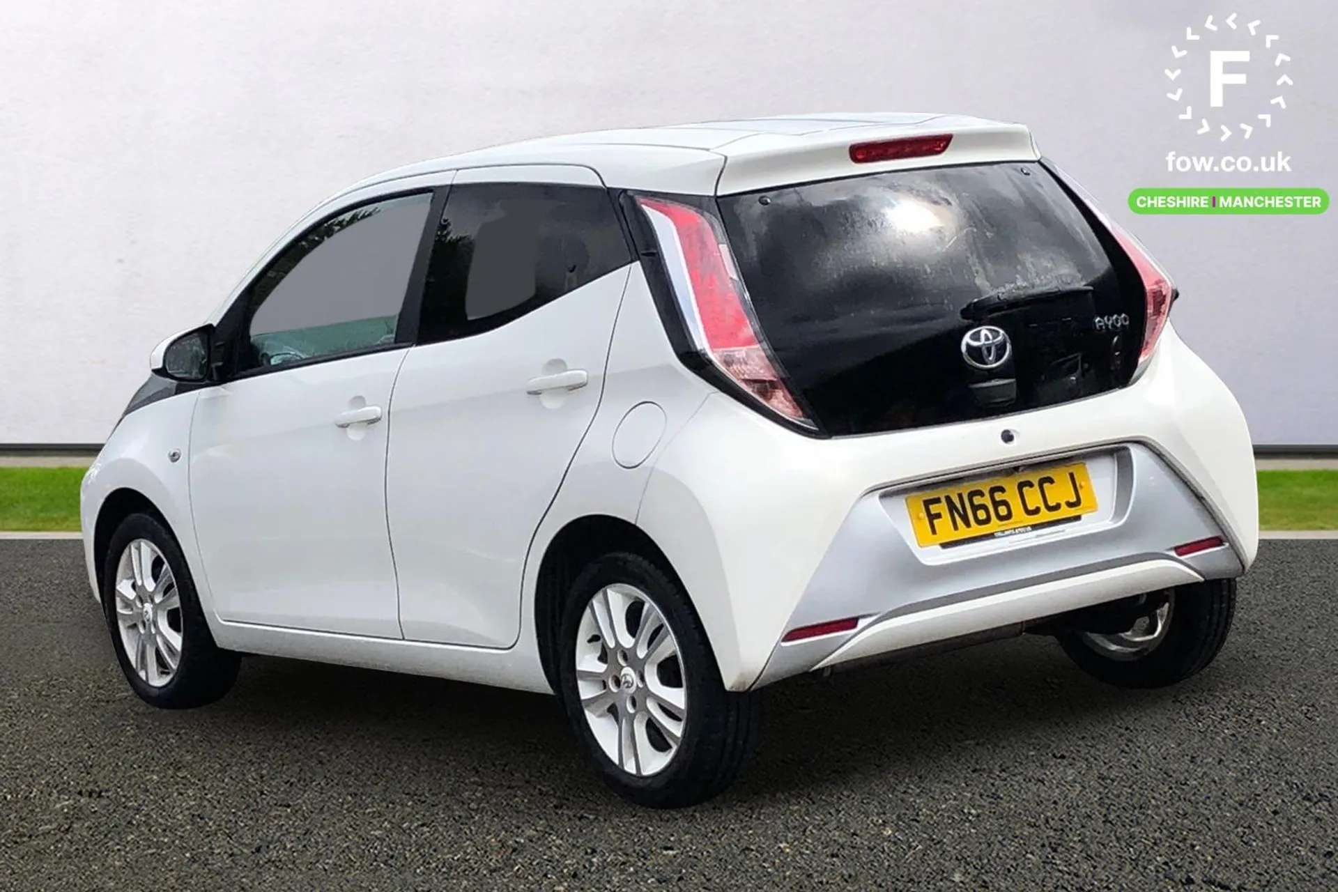 2016 TOYOTA AYGO 2016 TOYOTA AYGO