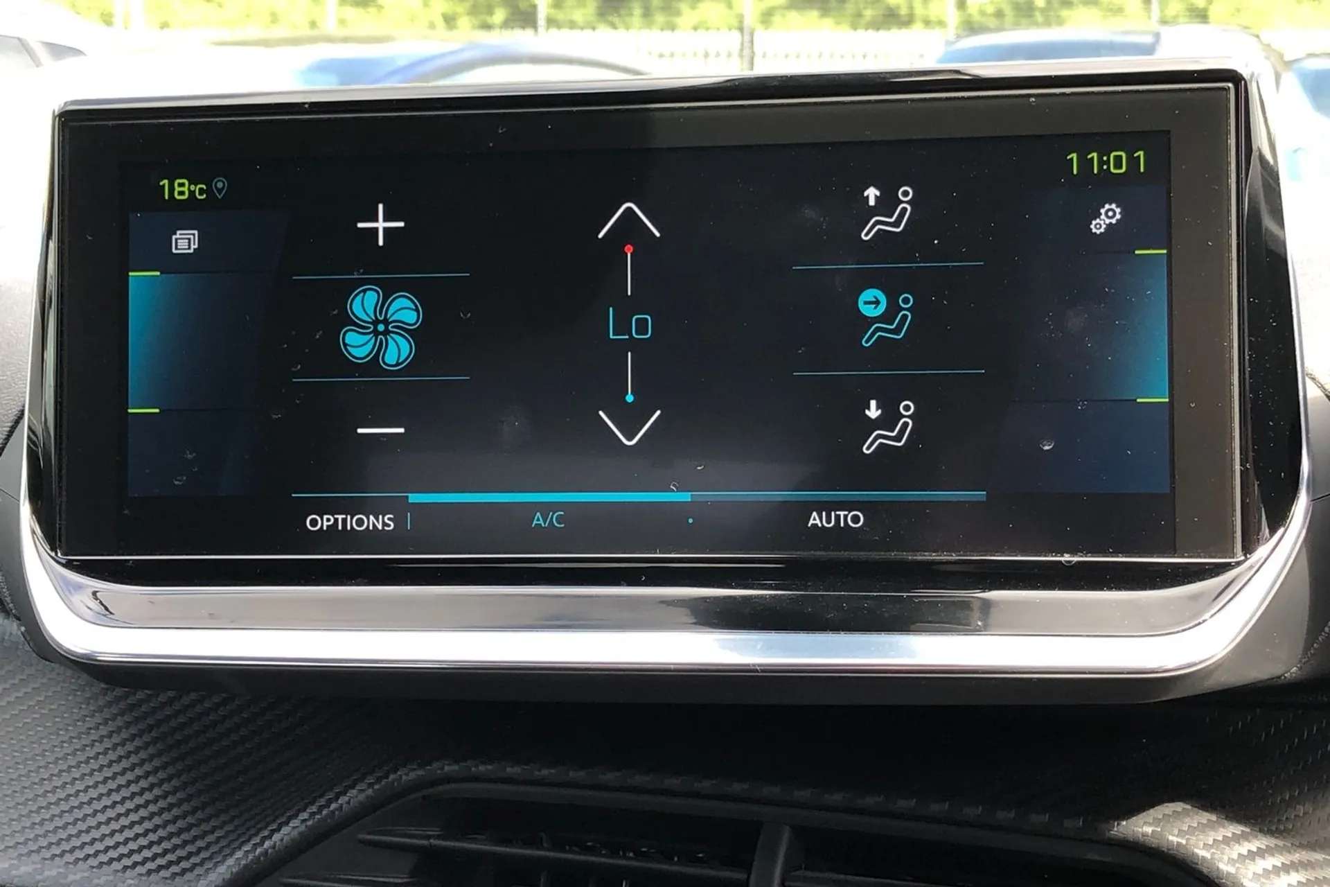 2021 PEUGEOT 2008 2021 PEUGEOT 2008