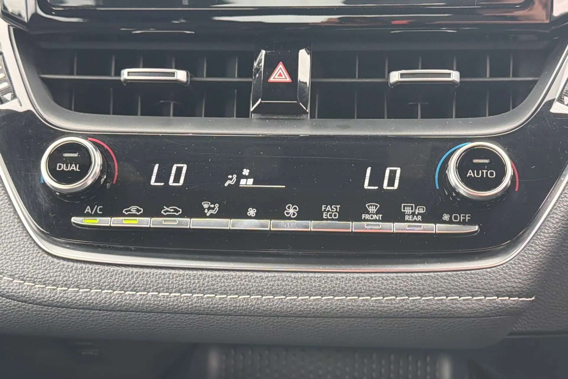 2021 TOYOTA COROLLA 2021 TOYOTA COROLLA