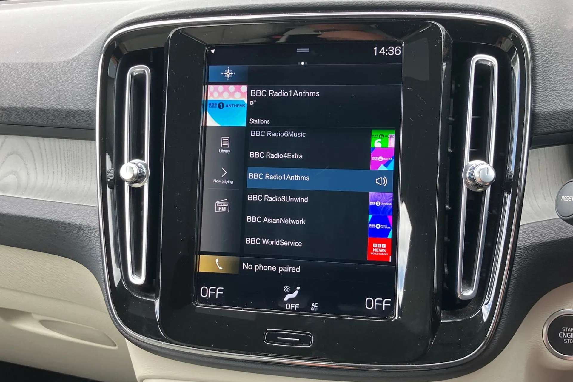 2021 VOLVO XC40 2021 VOLVO XC40