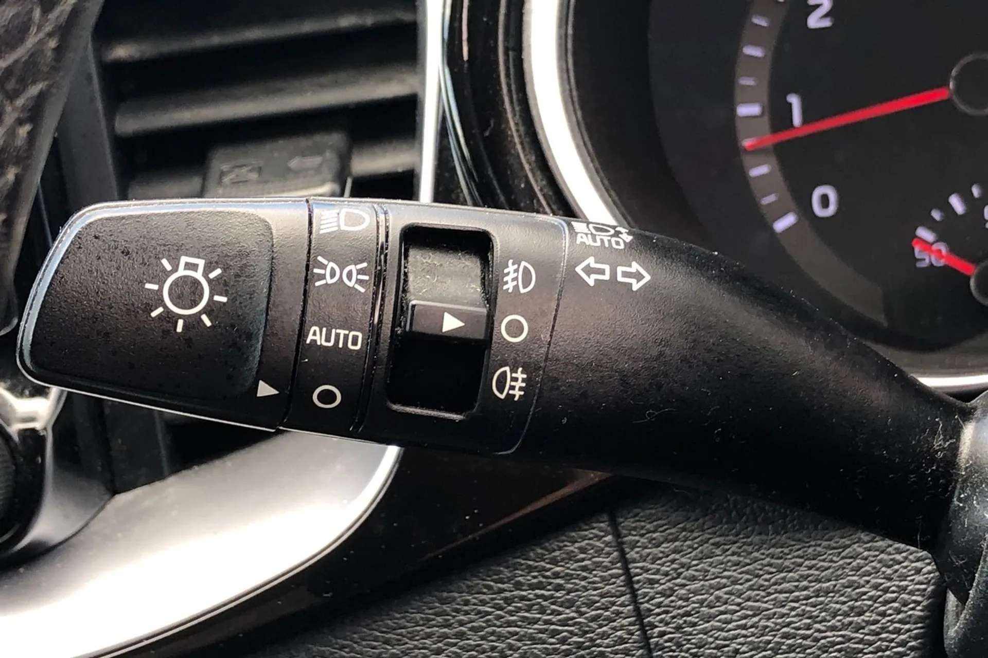 2019 KIA XCEED 2019 KIA XCEED