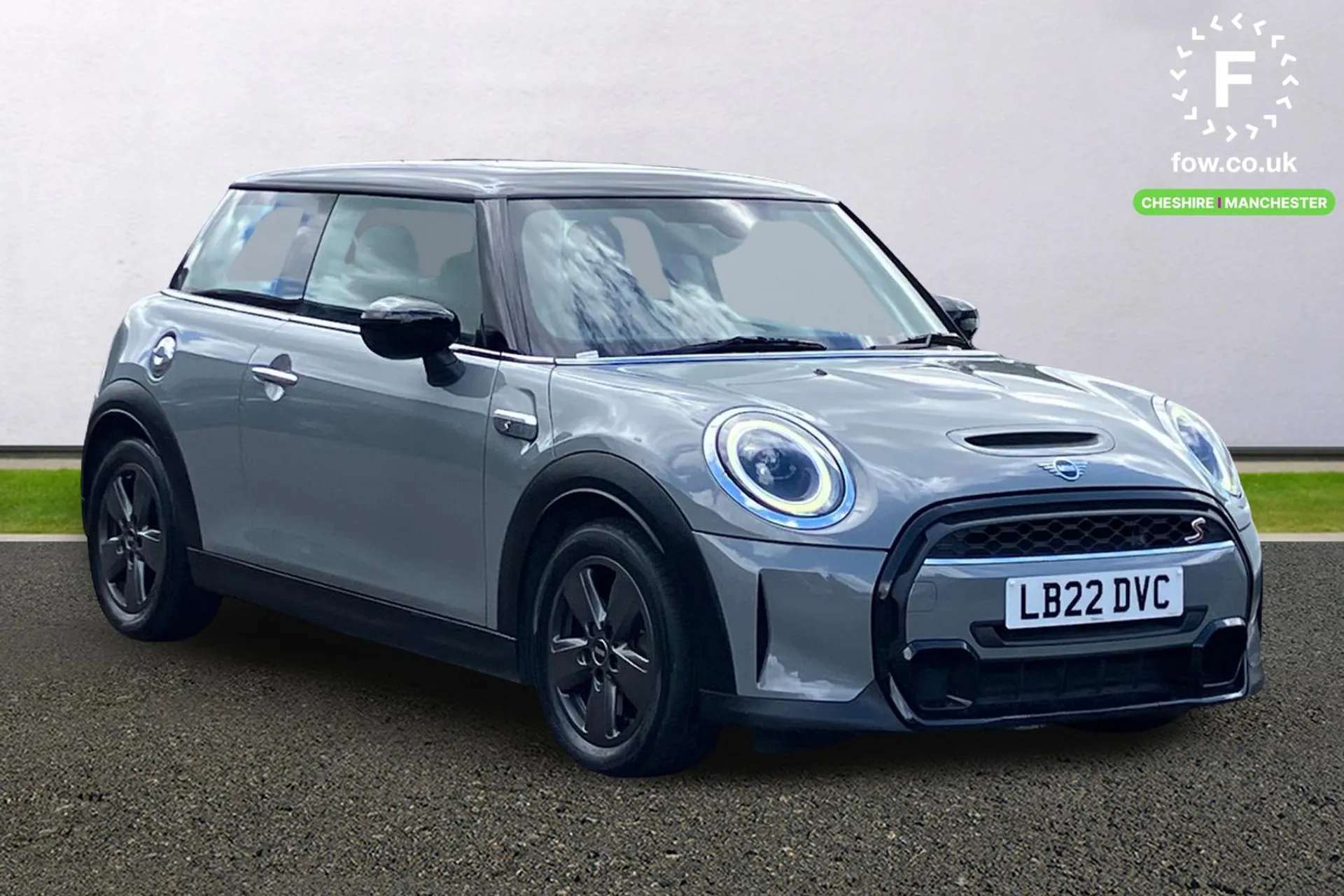 A 2022 MINI HATCH 2.0 Cooper S Classic 3dr [ Panoramic electric glass sunroof , Automatic start/stop function with brake energy recuperation , Cruise control with brake A 2022 MINI HATCH 2.0 Cooper S Classic 3dr [ Panoramic electric glass sunroof , Automatic start/stop function with brake energy recuperation , Cruise control with brake
