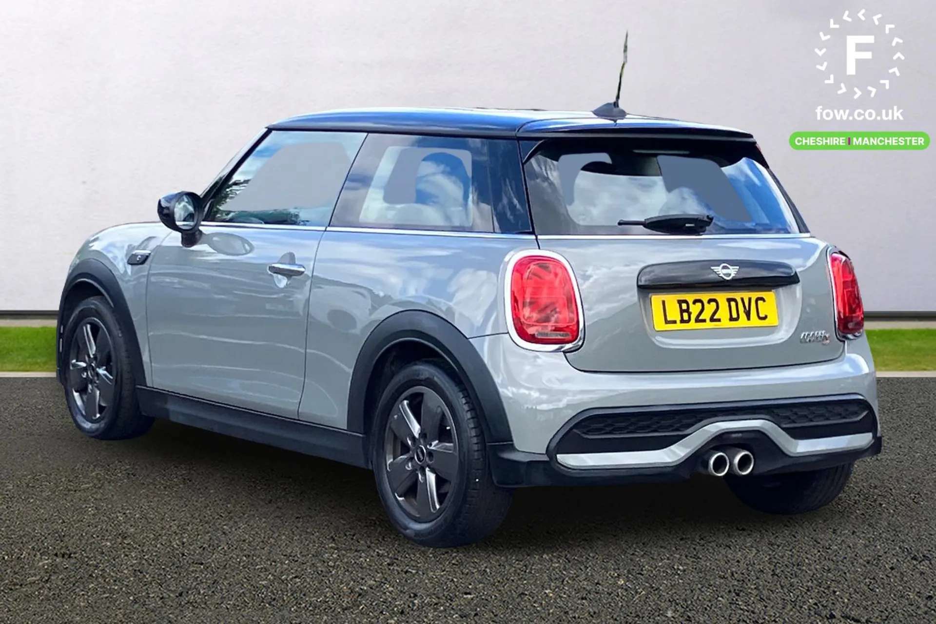 A 2022 MINI HATCH 2.0 Cooper S Classic 3dr [ Panoramic electric glass sunroof , Automatic start/stop function with brake energy recuperation , Cruise control with brake A 2022 MINI HATCH 2.0 Cooper S Classic 3dr [ Panoramic electric glass sunroof , Automatic start/stop function with brake energy recuperation , Cruise control with brake